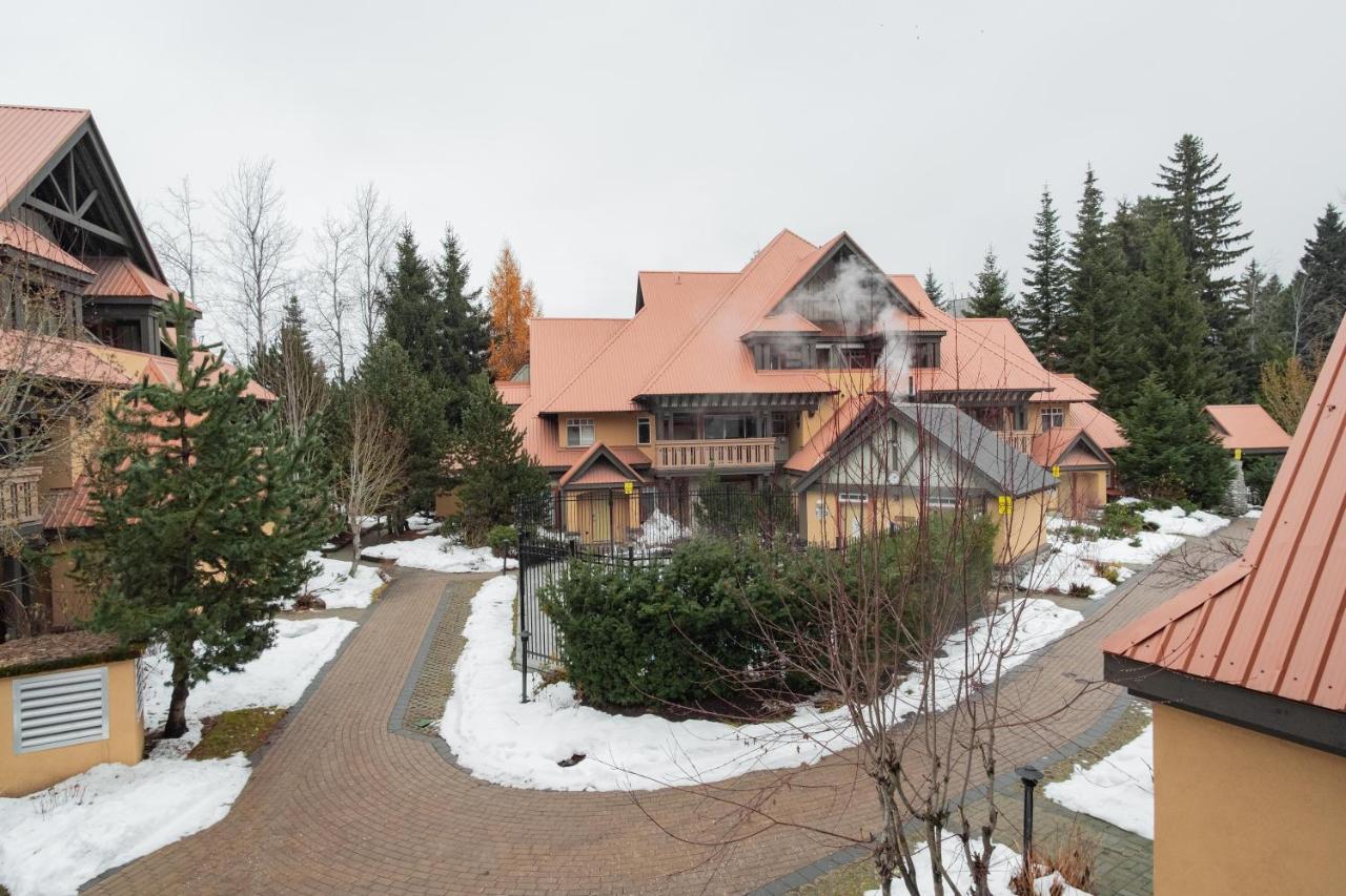 Sunpath By Outpost Whistler Villa Luaran gambar