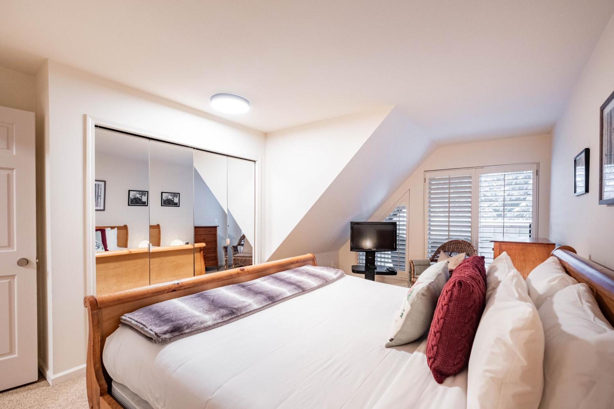 Sunpath By Outpost Whistler Villa Luaran gambar