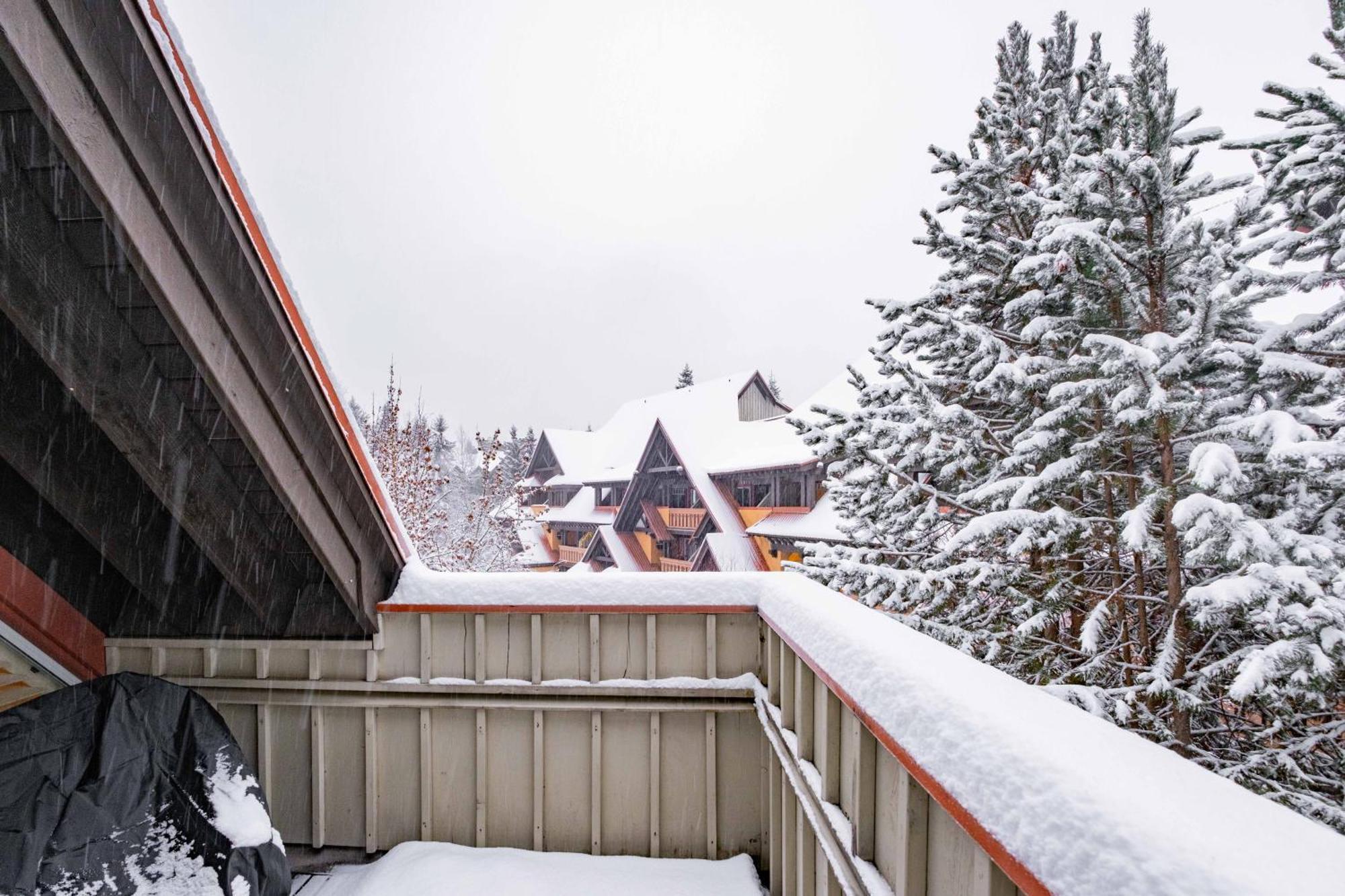 Sunpath By Outpost Whistler Villa Luaran gambar
